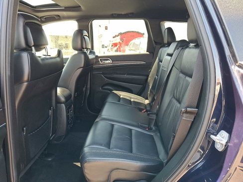 Used 2015 Jeep Grand Cherokee Limited AWD/4WD image 11