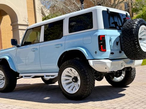 Used 2025 Ford Bronco Heritage Edition image 9