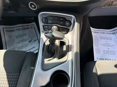 Used 2019 Dodge Challenger SXT AWD/4WD image 20