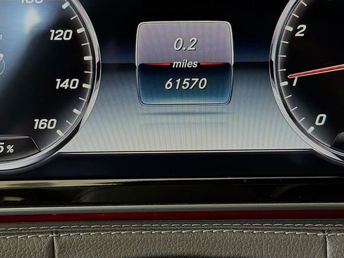 Used 2015 Mercedes-Benz S 550 4MATIC Coupe w/ Premium 1 Package image 36