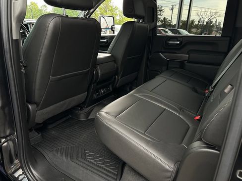 Used 2022 Chevrolet Silverado 2500 LTZ AWD/4WD image 15