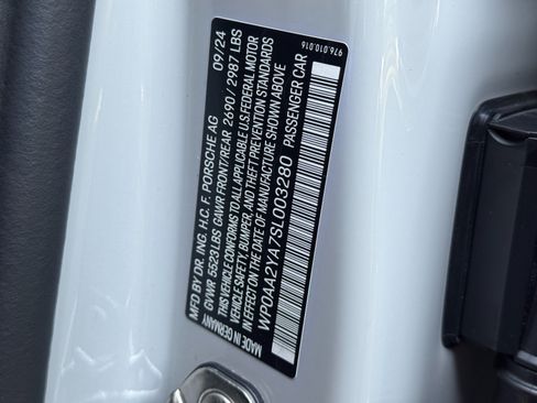 Used 2025 Porsche Panamera image 53