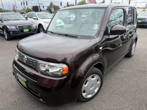 Used 2010 Nissan Cube 1.8 S w/ Interior Designer Pkg FWD image 1