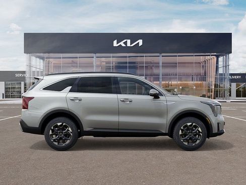 New 2026 Kia Sorento S w/ S Panoramic Sunroof Package image 7