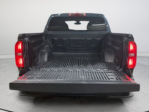 Used 2020 Chevrolet Colorado LT RWD image 19