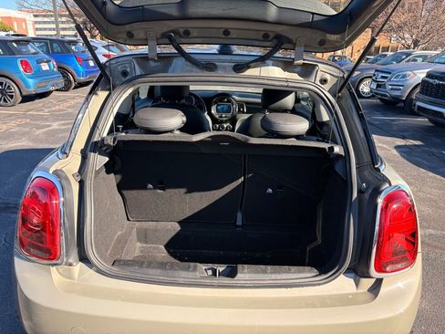 Used 2019 MINI Cooper 2-Door Hardtop w/ Premium Package image 14