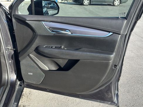 Used 2017 Cadillac XT5 Luxury w/ LPO, Wheel Lock Package image 22