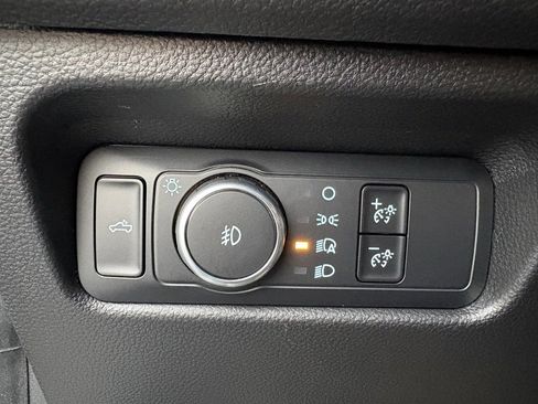 New 2025 Ford Ranger XLT w/ Equipment Group 301A High image 15