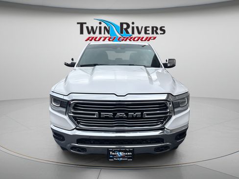 Used 2023 RAM 1500 Laramie AWD/4WD image 7