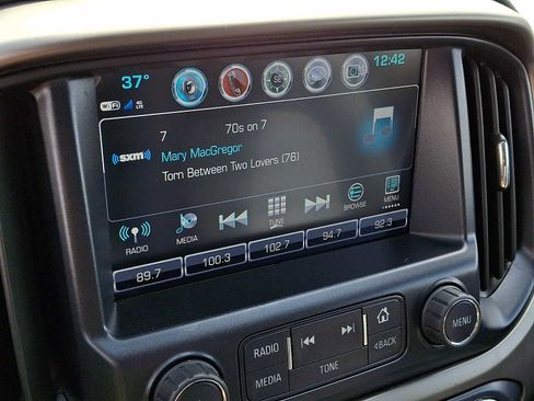 Used 2018 Chevrolet Colorado Z71 image 16