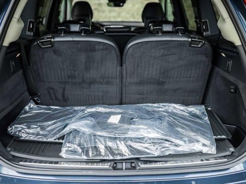 Used 2021 Volvo XC90 T6 Momentum w/ Protection Package image 17