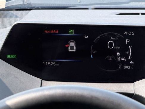 Certified 2025 Toyota Prius Plug-In Hybrid FWD image 14