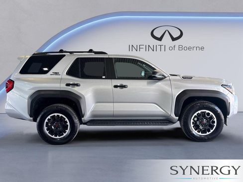 Used 2025 Toyota 4Runner TRD Off-Road AWD/4WD image 4