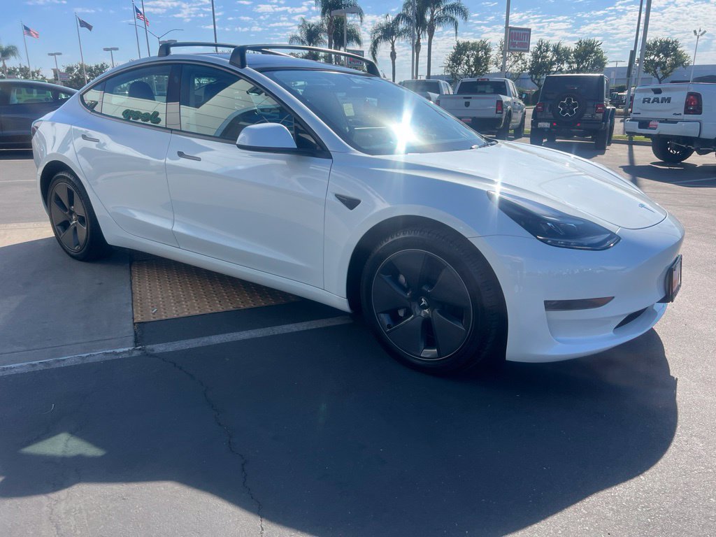 Used 2023 Tesla Model 3 Standard Range RWD image 7