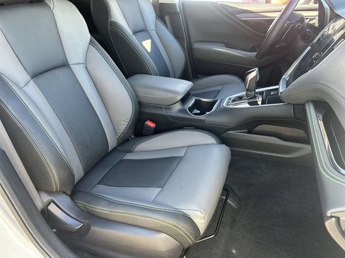 Certified 2024 Subaru Outback Onyx Edition AWD/4WD image 8