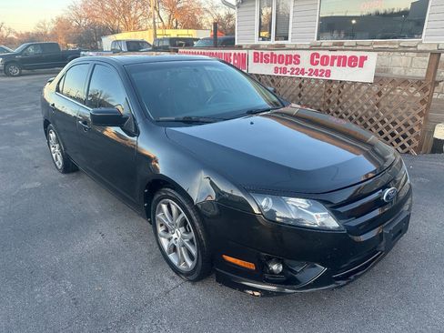 Used 2012 Ford Fusion SEL image 2