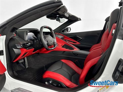 Used 2024 Chevrolet Corvette Z06 image 17