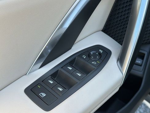 Used 2023 BMW X1 xDrive28i w/ Premium Package image 21