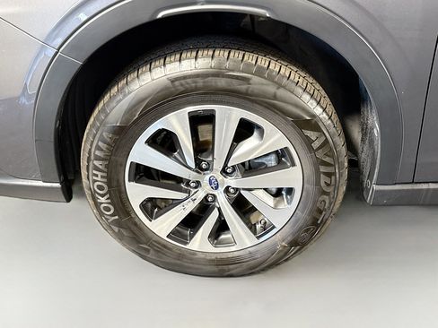 Used 2022 Subaru Outback Premium AWD/4WD image 38