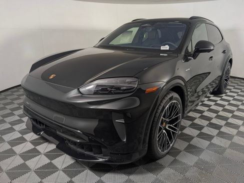 New 2026 Porsche Cayenne Electric AWD/4WD image 1