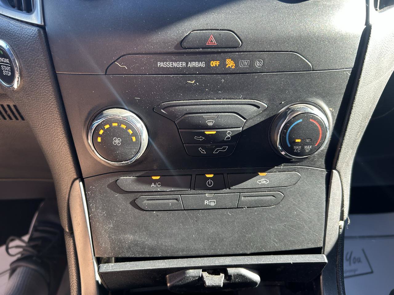 Used 2019 Ford Edge SE AWD/4WD image 23
