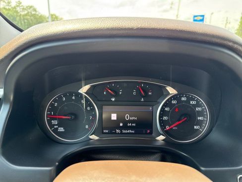 Used 2023 GMC Acadia SLT w/ Preferred Package FWD image 31