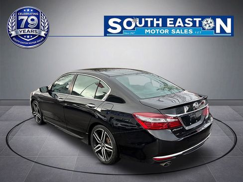 Used 2017 Honda Accord Sport Special Edition image 5