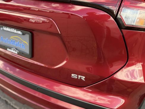 Used 2023 Nissan Kicks SR w/ SR Premium Package FWD image 34