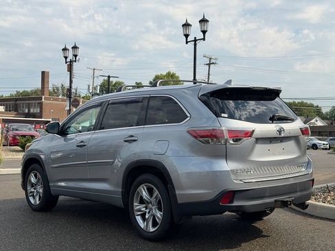 Used 2015 Toyota Highlander Limited AWD/4WD image 3