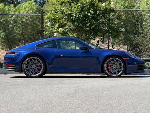 Used 2022 Porsche 911 Carrera 4S AWD/4WD image 8