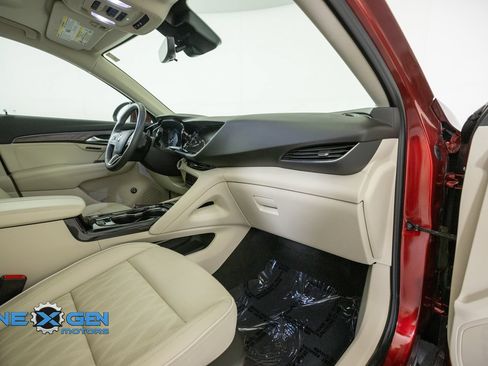 Used 2022 Buick Envision Avenir w/ Technology Package II FWD image 43