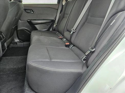 Used 2023 Nissan Rogue S FWD image 17