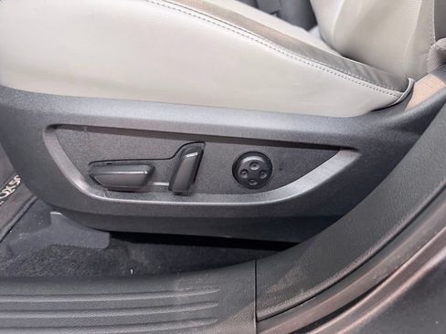 Certified 2023 INFINITI QX50 Luxe FWD image 11