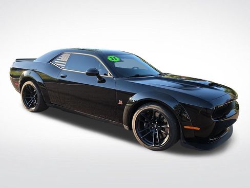 Used 2023 Dodge Challenger R/T Scat Pack RWD image 9