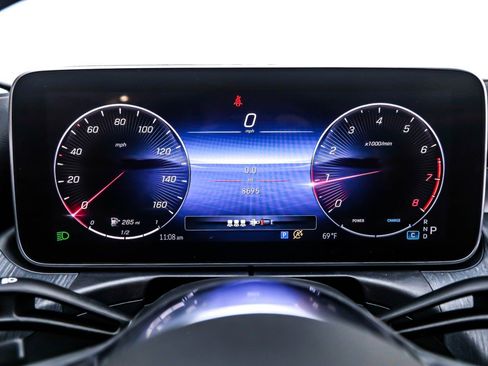 Used 2023 Mercedes-Benz C 300 Sedan image 18