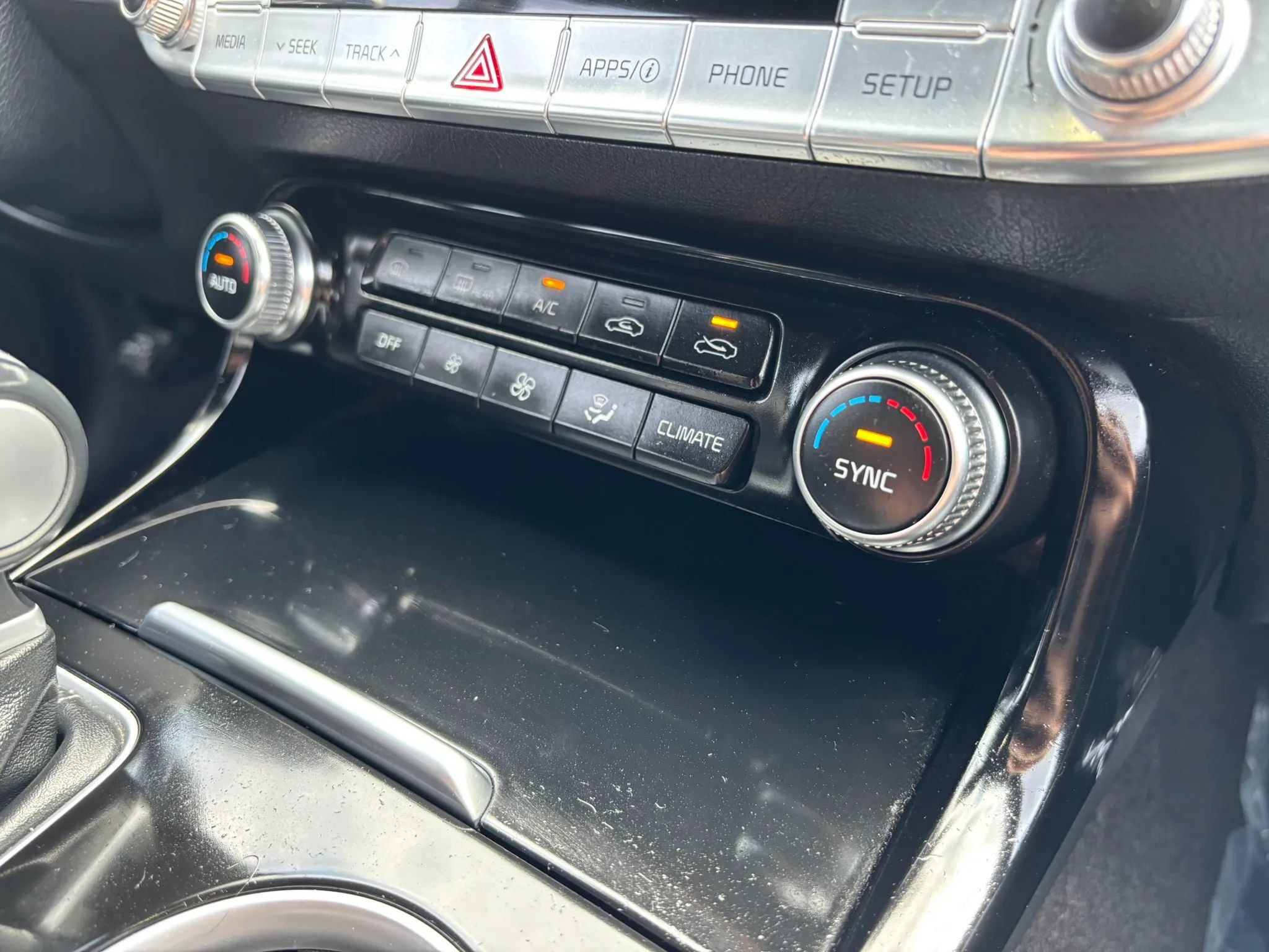 Used 2021 Kia Stinger GT-Line RWD image 38