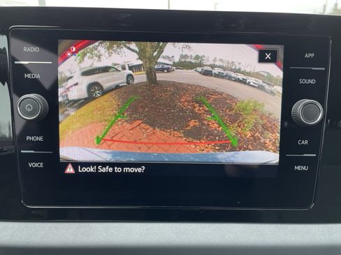 New 2026 Volkswagen Jetta SE FWD image 19