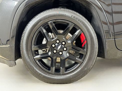 Used 2020 Chevrolet Traverse Premier w/ Redline Edition image 23