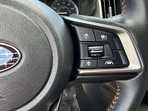 Used 2019 Subaru Crosstrek 2.0i Limited w/ Moonroof Package w/Navigation image 41