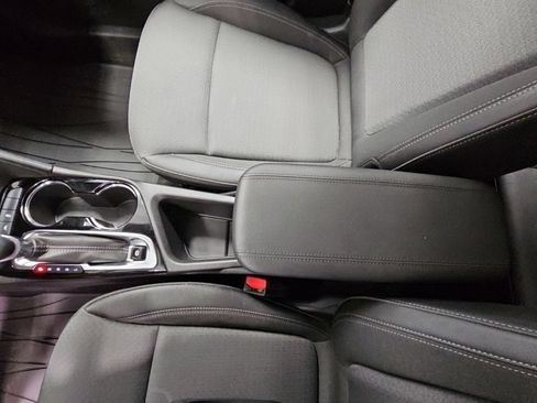 Used 2024 Buick Encore GX Preferred w/ Comfort Package AWD/4WD image 20