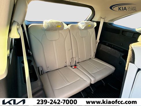 New 2026 Kia Sorento S image 20