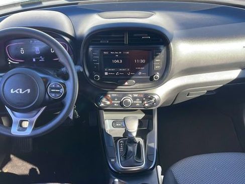 Used 2024 Kia Soul LX w/ Option Group 015 image 24