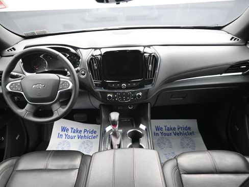 Used 2023 Chevrolet Traverse RS AWD/4WD image 23