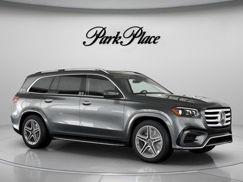 New 2026 Mercedes-Benz GLS 450 4MATIC image 33