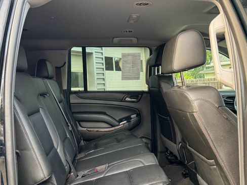 Used 2018 Chevrolet Suburban LT AWD/4WD image 11