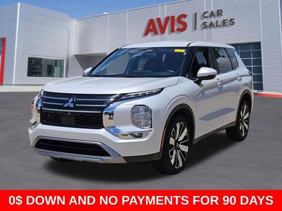 Used 2025 Mitsubishi Outlander SE