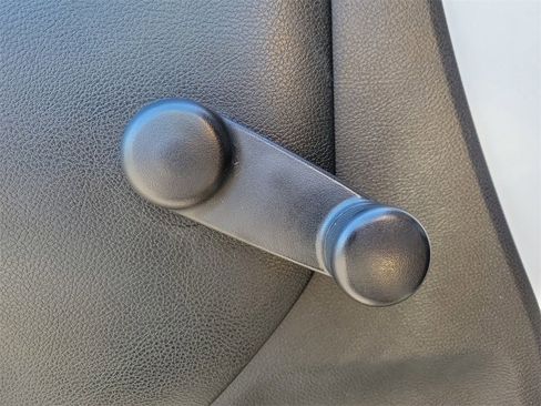 Used 2016 Jeep Wrangler Sport image 12