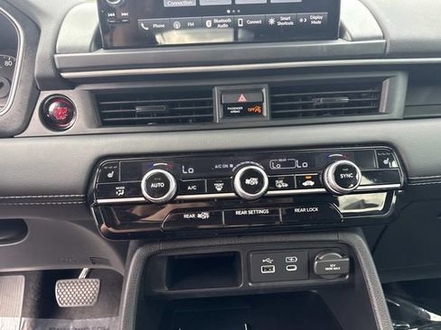 Certified 2024 Honda Pilot EX-L image 25