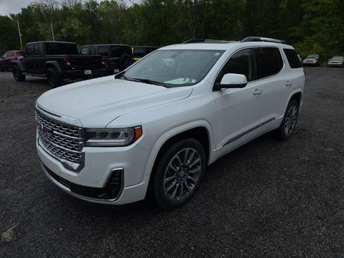 Used 2021 GMC Acadia Denali w/ Denali Ultimate Package AWD/4WD image 8