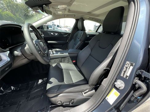 Used 2024 Volvo S60 B5 Core image 26